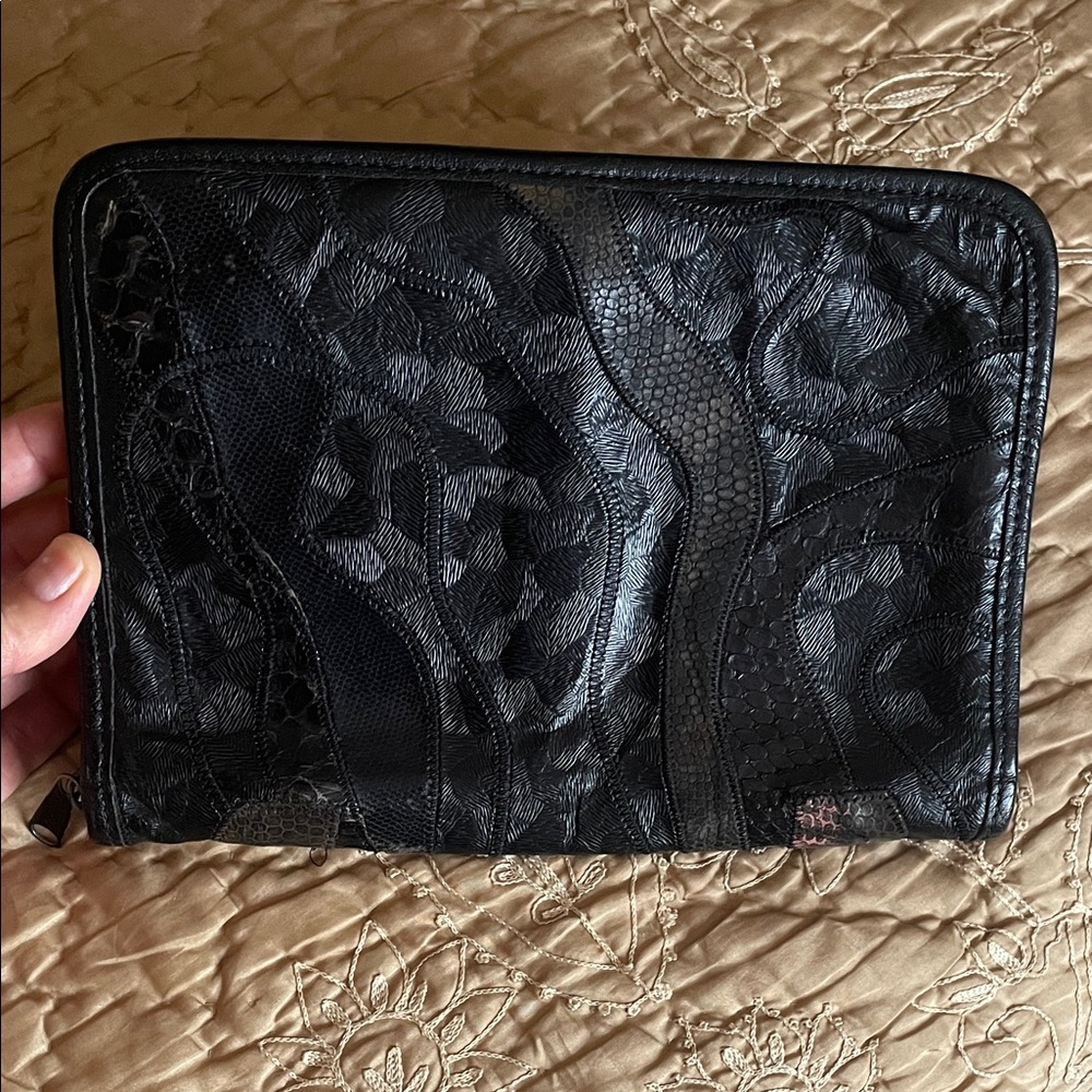 Vintage Carlos Falchi zippered clutch / wallet